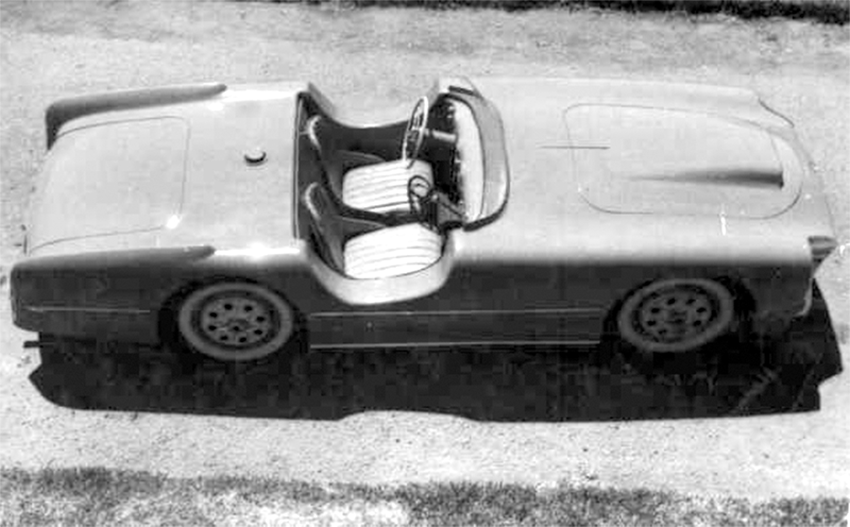 Prototipo deportivo que fuera presentado al Presidente de la Nación. Octubre de 1953.